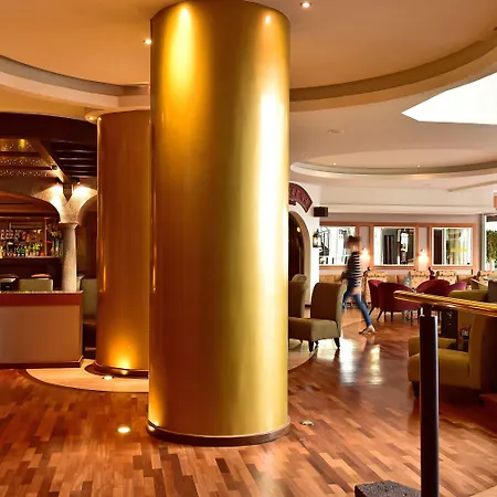 Pestana Carlton Madeira Ocean فونشال