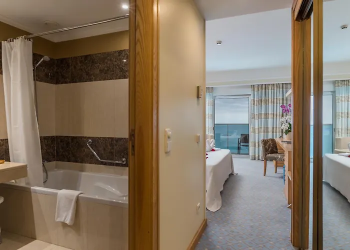Pestana Carlton Madeira Ocean 5*