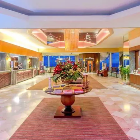 Hotel Pestana Carlton Madeira Ocean 5*