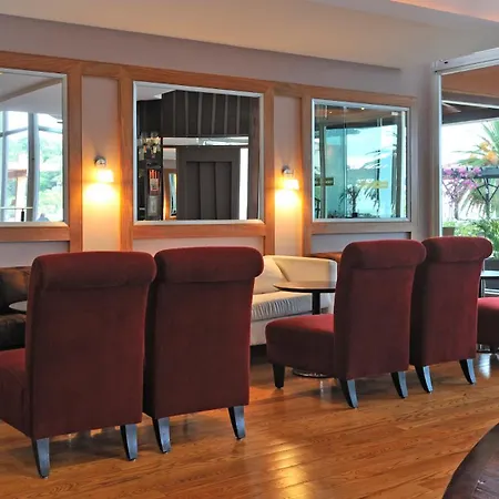 Hotel Pestana Carlton Madeira Ocean 5*