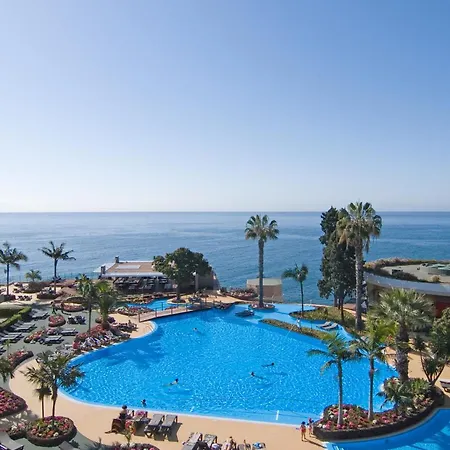 Hotel Pestana Carlton Madeira Ocean 5*
