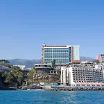Hotel Pestana Carlton Madeira Ocean 5*