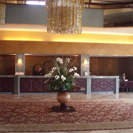 Отель Pestana Carlton Madeira Ocean Фуншал