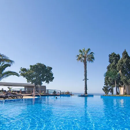 Pestana Carlton Madeira Ocean 푼샬