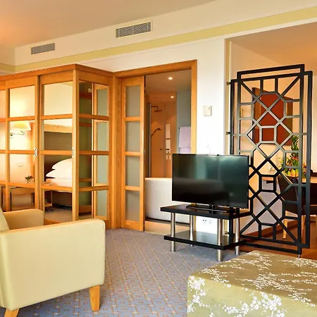 Pestana Carlton Madeira Ocean Hotel