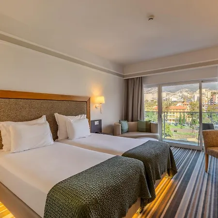 Pestana Carlton Madeira Ocean 5*
