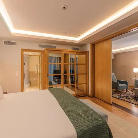 Pestana Carlton Madeira Ocean Hotel Funchal (Madeira)