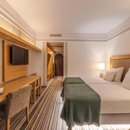 Pestana Carlton Madeira Ocean Funchal (Madeira)