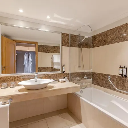 Pestana Carlton Madeira Ocean Funchal (Madeira)