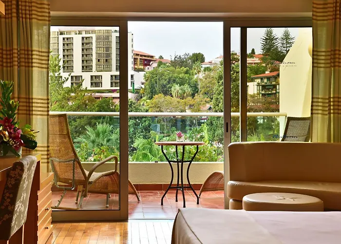 Pestana Carlton Madeira Ocean 5*