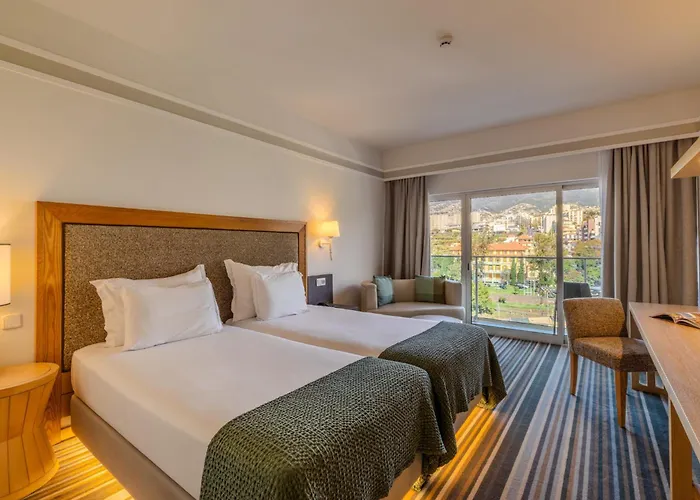 Pestana Carlton Madeira Ocean 5*