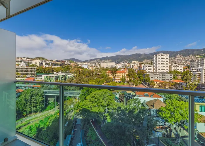Pestana Carlton Madeira Ocean Hotell 5*