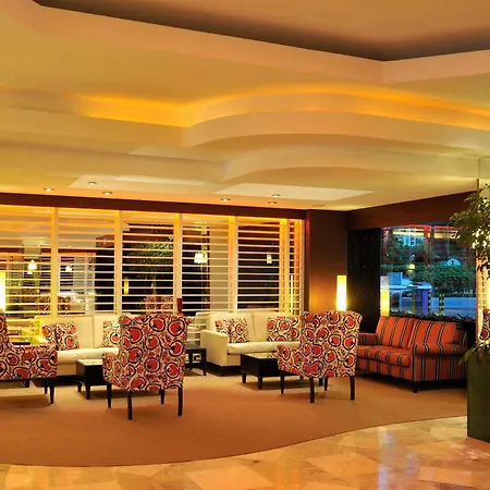Отель Pestana Carlton Madeira Ocean 5*